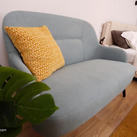 Bright & Relaxing Stay Studio Boekarest Buitenkant foto