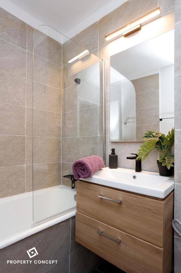 Bright & Relaxing Stay Studio Boekarest Buitenkant foto