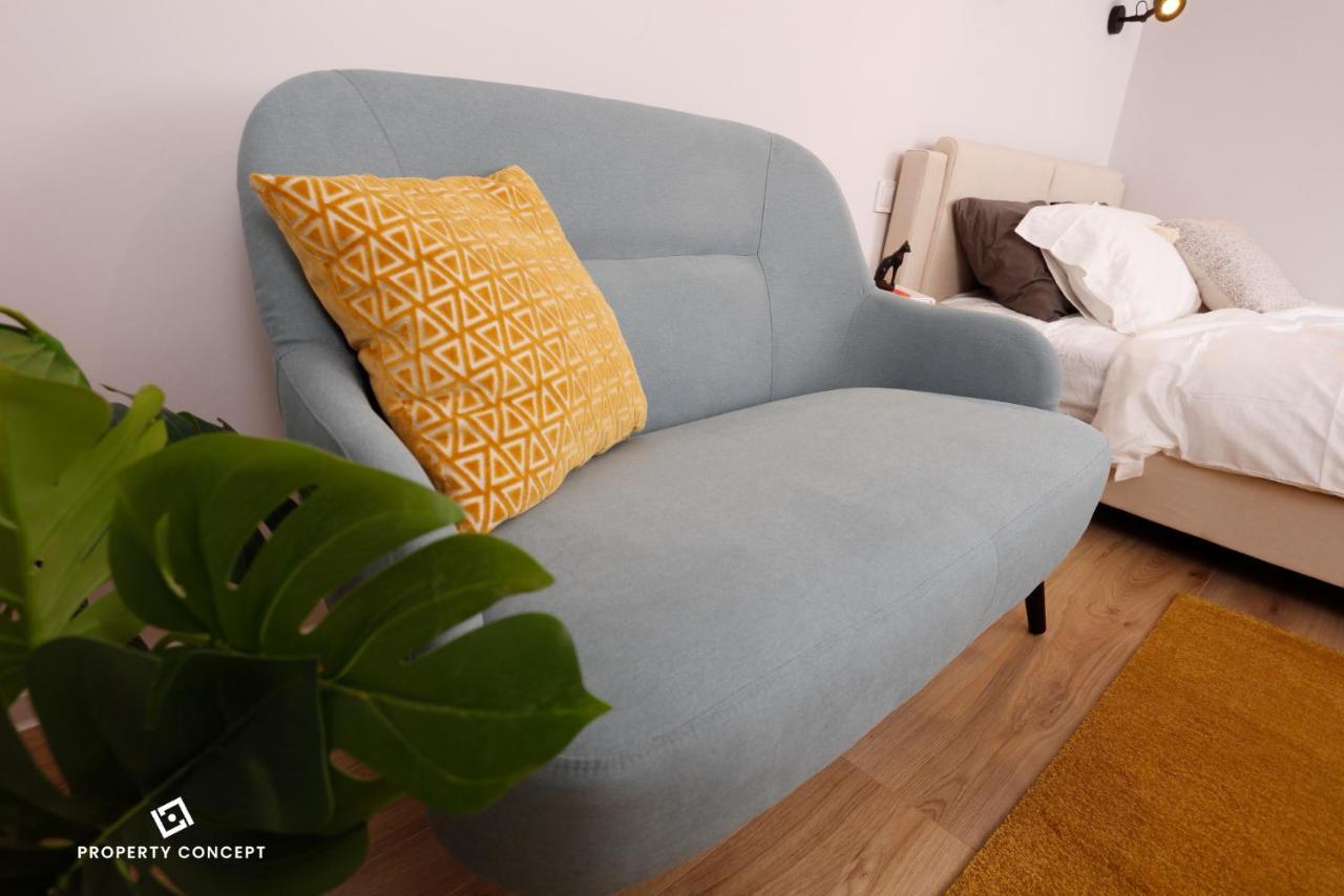 Bright & Relaxing Stay Studio Boekarest Buitenkant foto